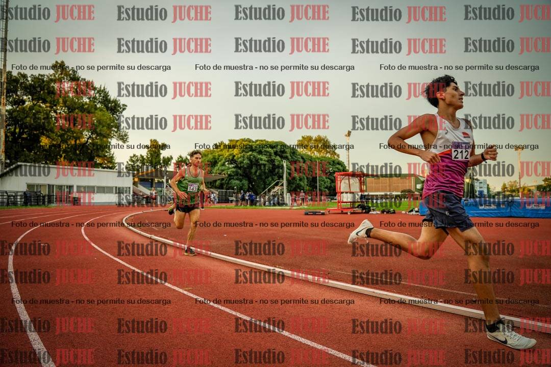 Fotos de los 1500 m llanos de varones
