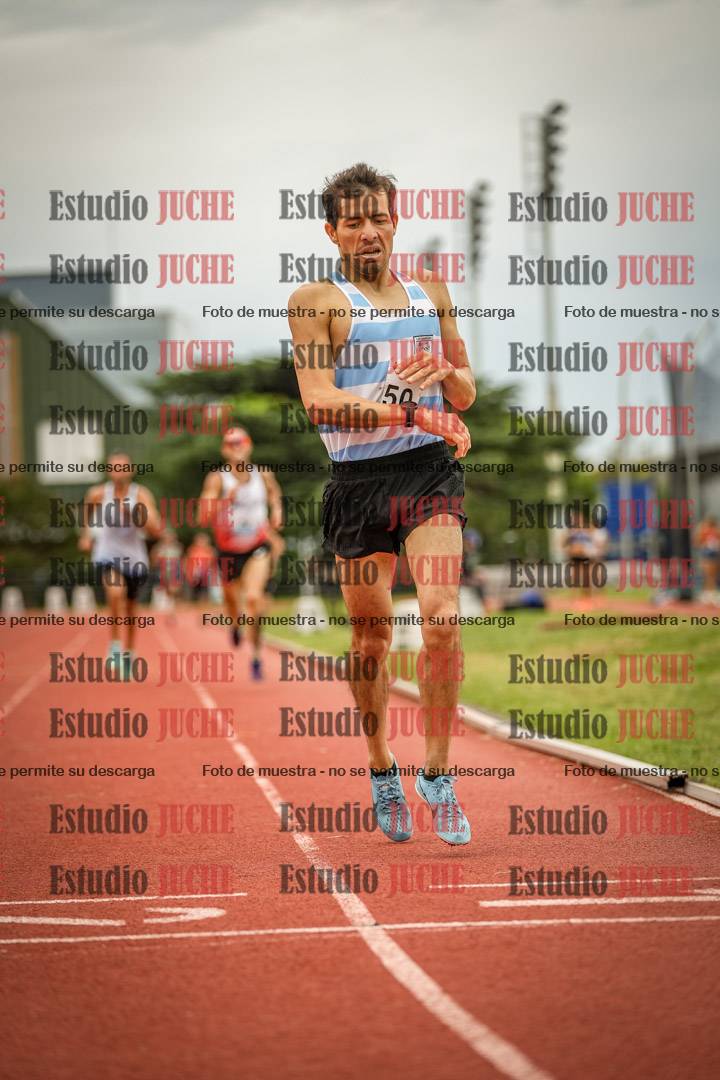 Fotos de los 3000 m llanos de varones