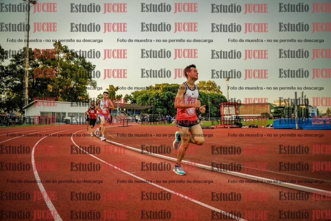 Fotos de los 1500 m llanos de varones