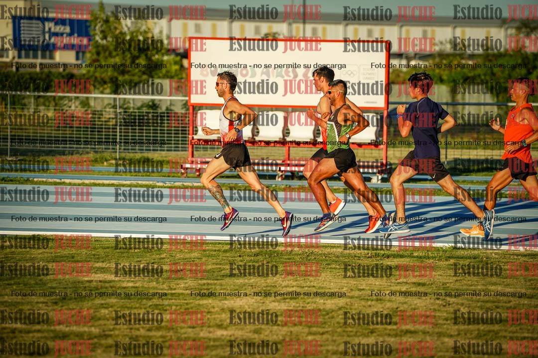 Fotos de los 1500 m llanos de varones