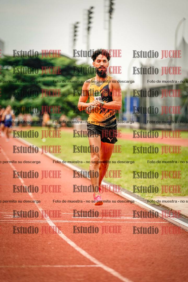 Fotos de los 800 m de varones