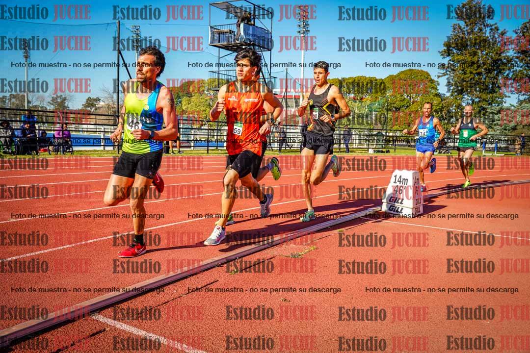 Fotos de los 3000 m llanos de varones