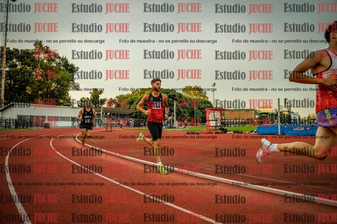 Fotos de los 1500 m llanos de varones