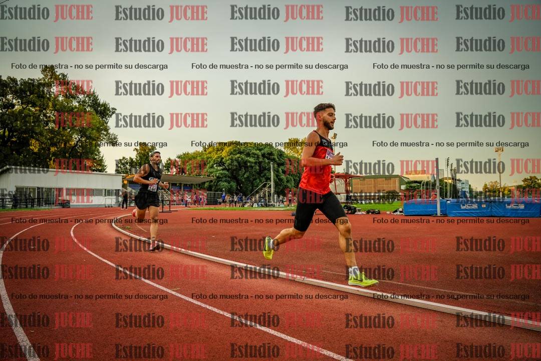 Fotos de los 1500 m llanos de varones