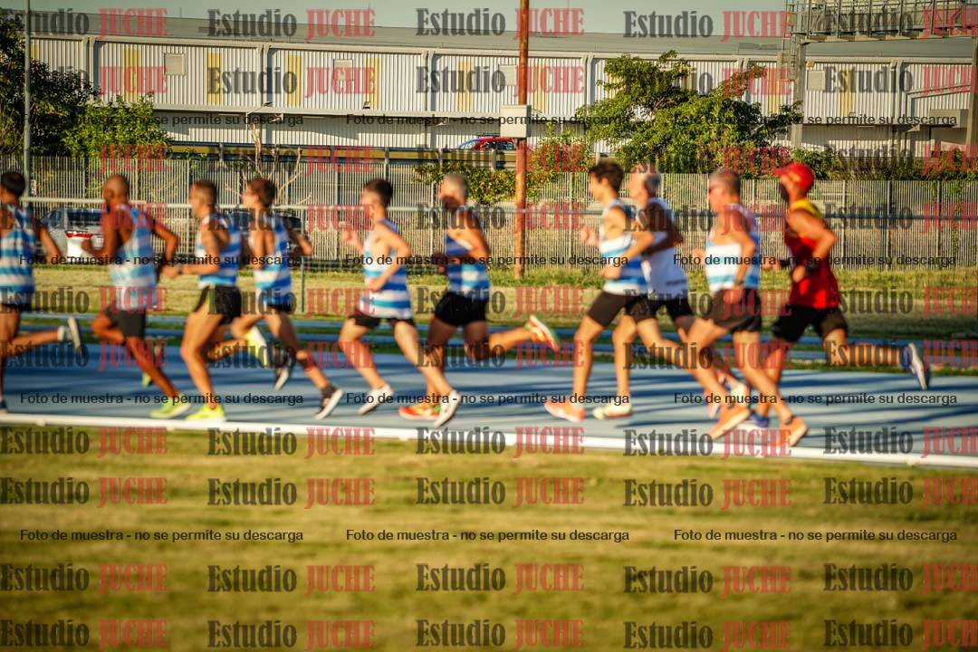 Fotos de los 1500 m llanos de varones