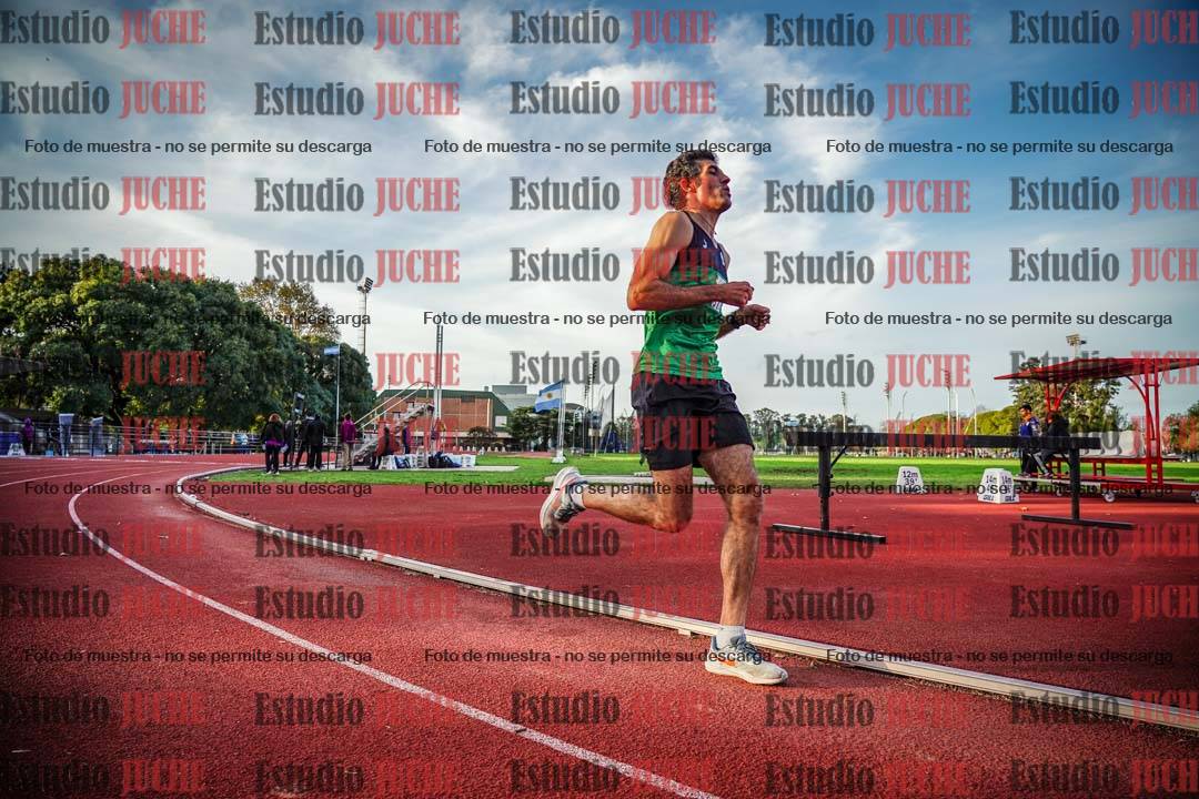 Fotos de los 3000 m llanos de varones
