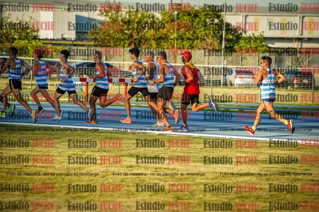 Fotos de los 1500 m llanos de varones