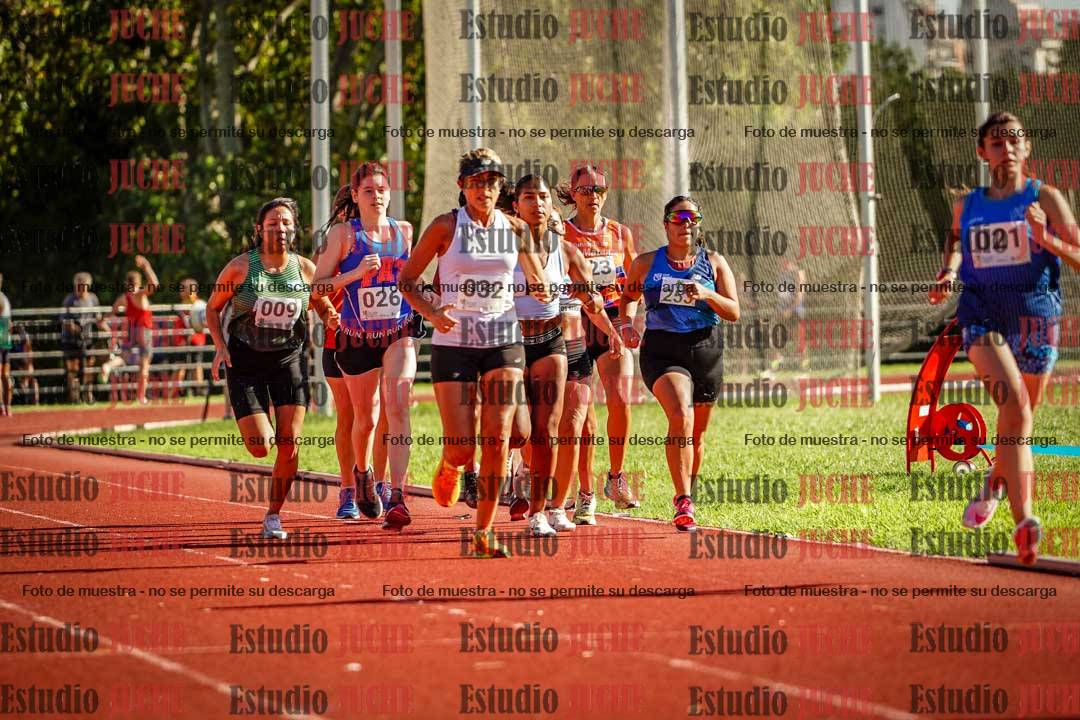 Fotos de los 1500 m llanos de mujeres