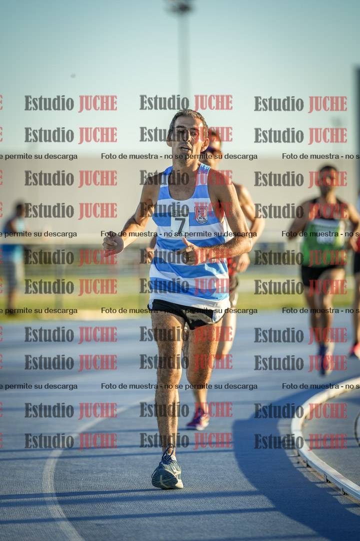 Fotos de los 1500 m llanos de varones