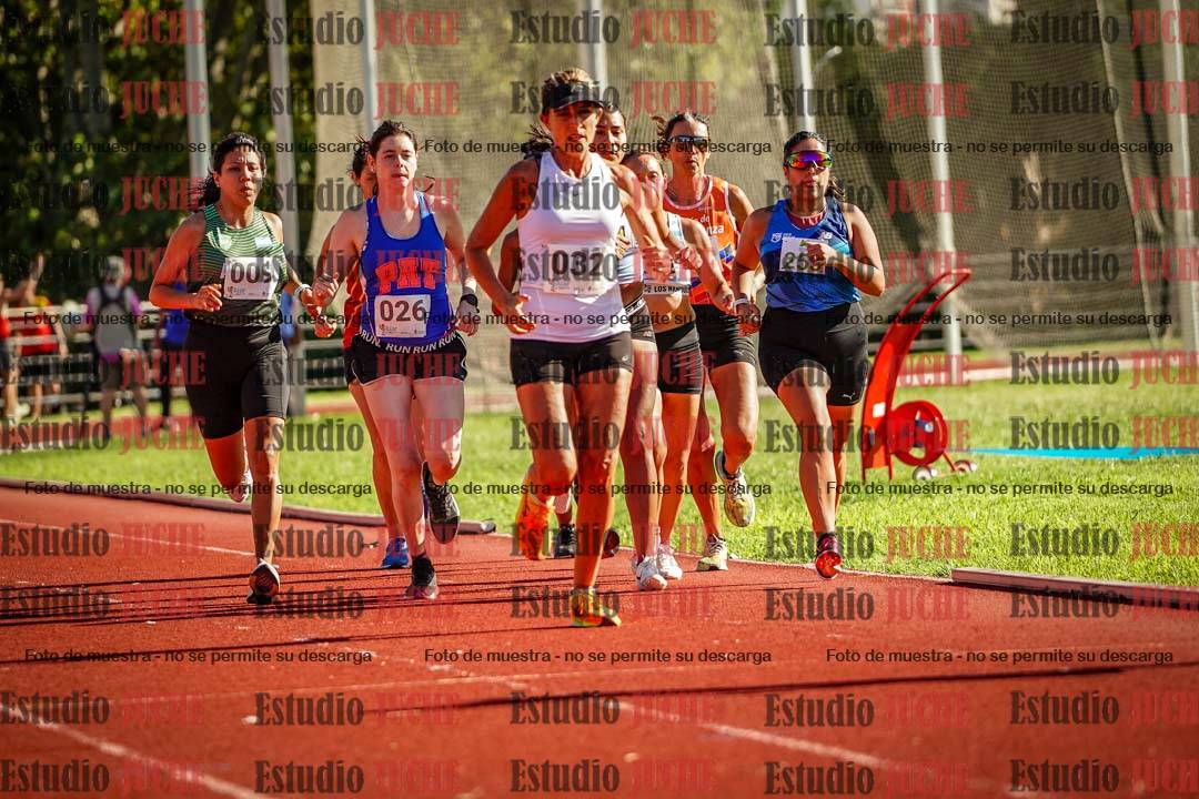 Fotos de los 1500 m llanos de mujeres
