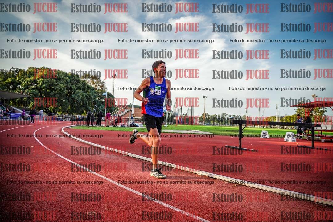 Fotos de los 3000 m llanos de varones