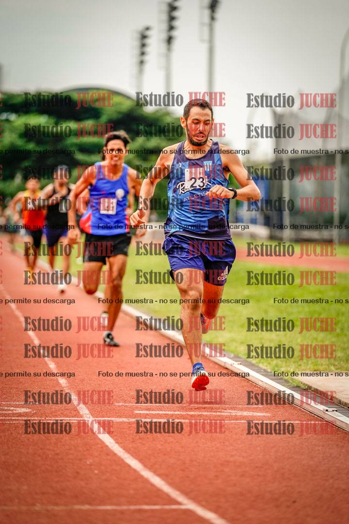 Fotos de los 800 m de varones