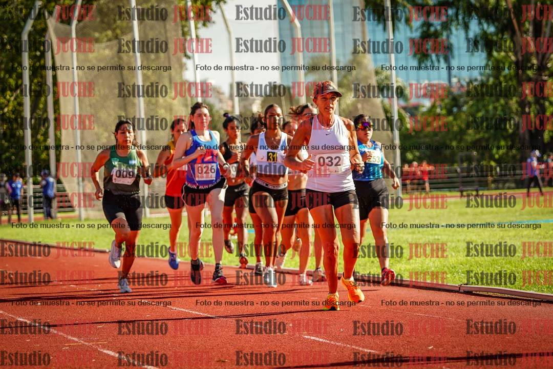 Fotos de los 1500 m llanos de mujeres