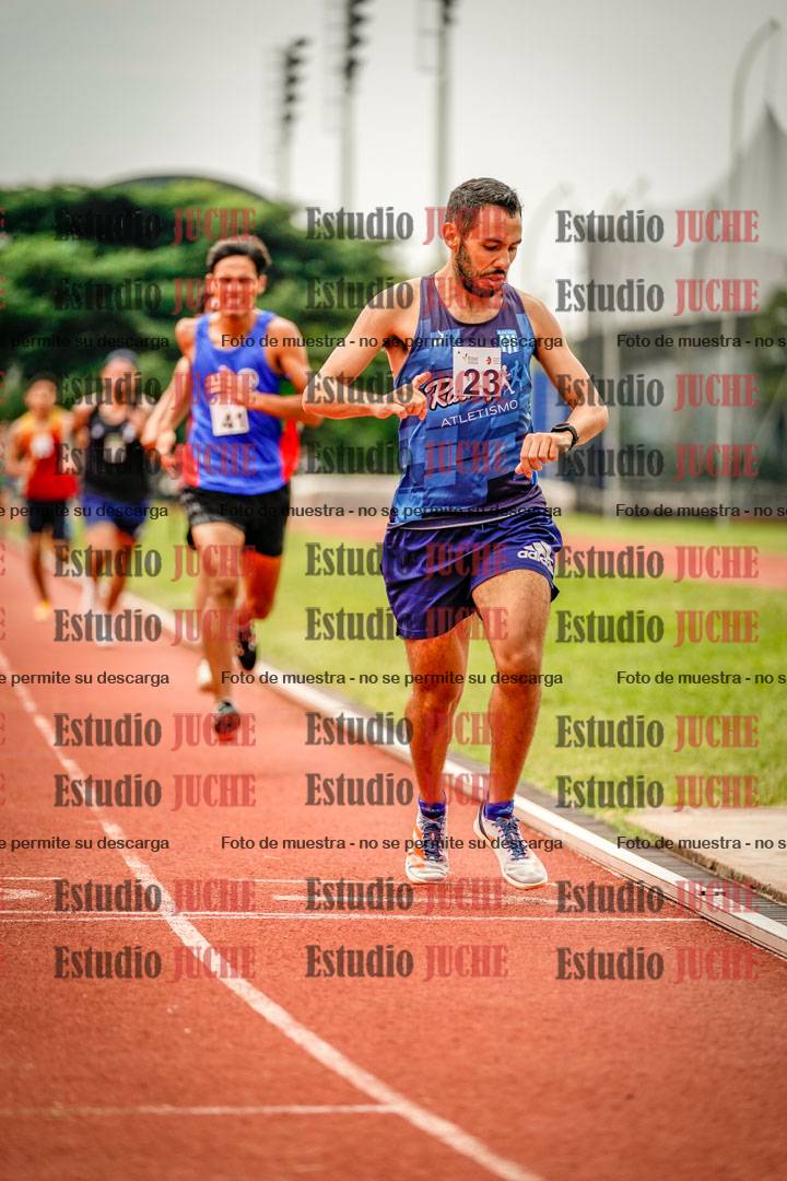 Fotos de los 800 m de varones