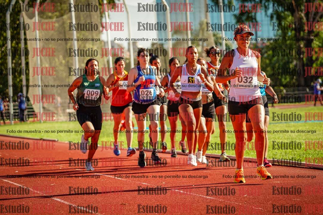 Fotos de los 1500 m llanos de mujeres