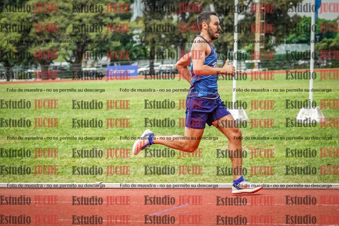Fotos de los 800 m de varones