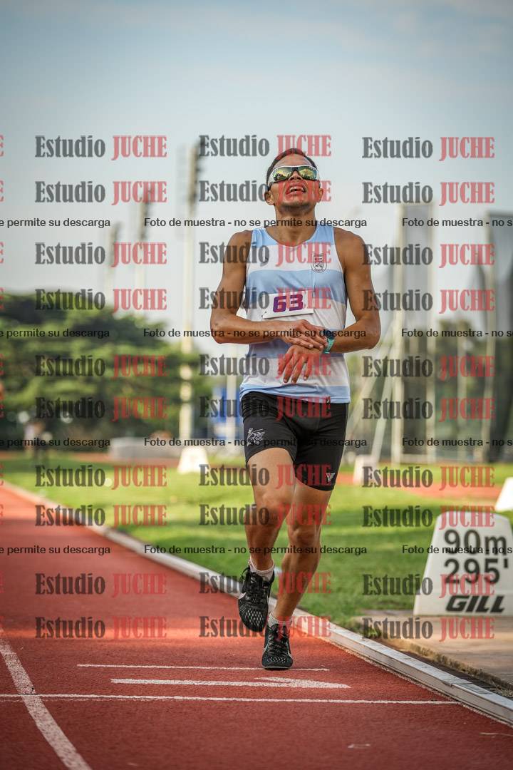 Fotos de los 3000 m llanos de varones
