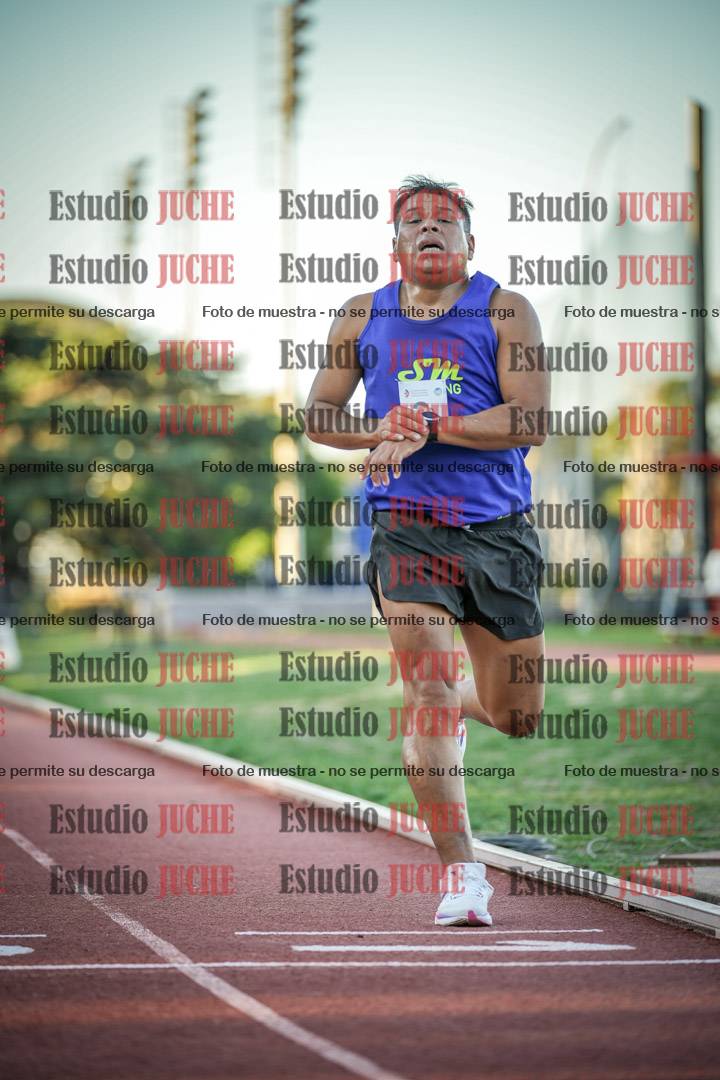 Fotos de los 3000 m llanos de varones