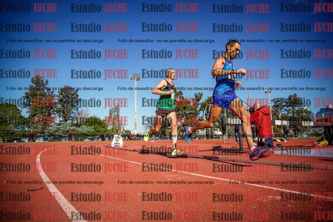 Fotos de los 3000 m llanos de varones