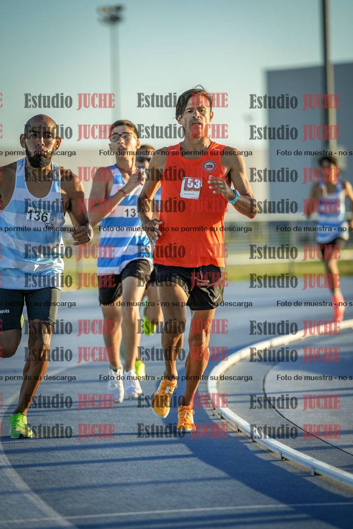 Fotos de los 1500 m llanos de varones