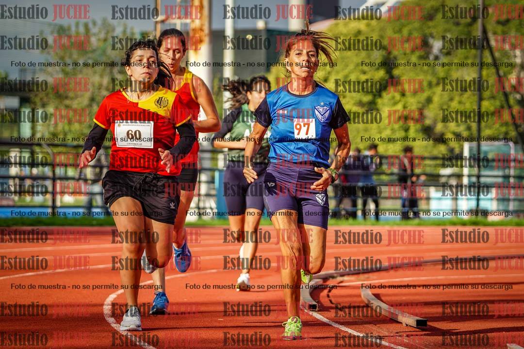 Fotos de los 1500 m llanos de mujeres