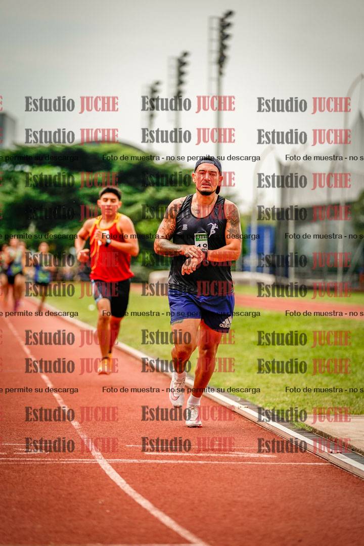 Fotos de los 800 m de varones