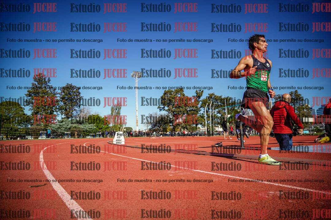 Fotos de los 3000 m llanos de varones