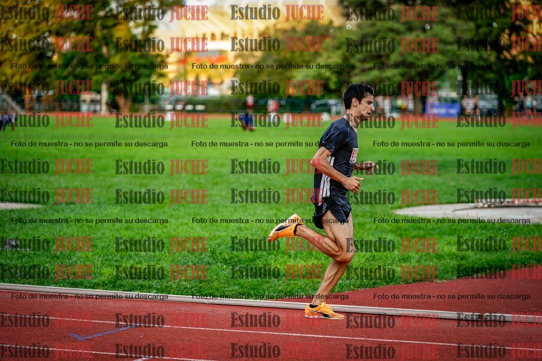 Fotos de los 1500 m llanos de varones