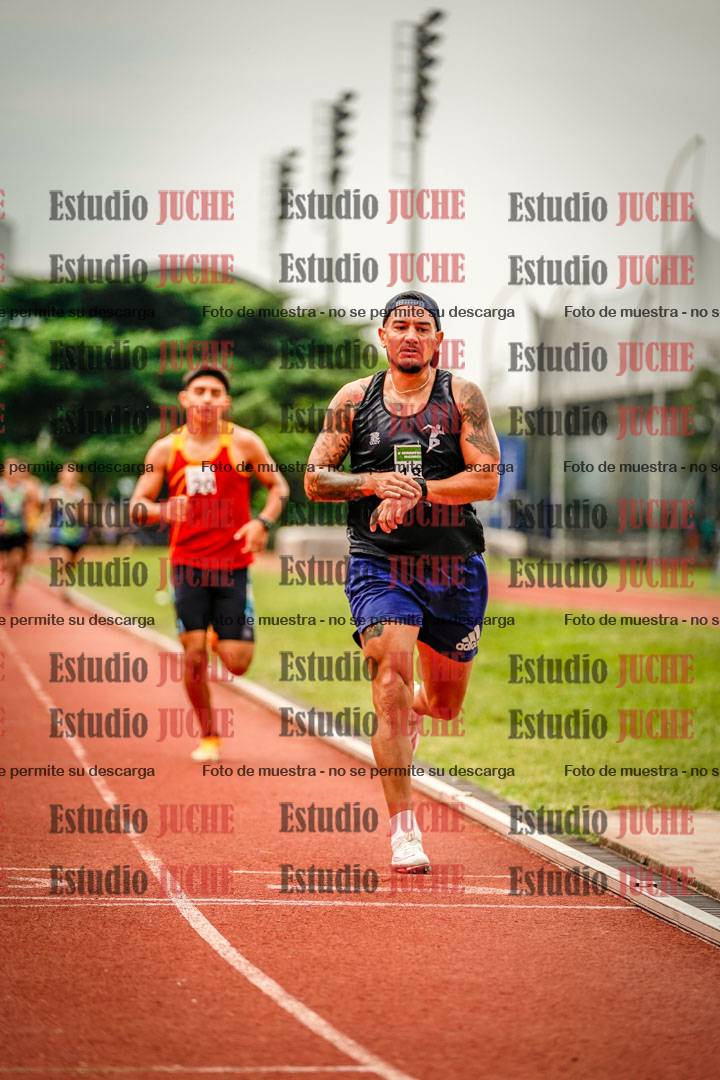 Fotos de los 800 m de varones