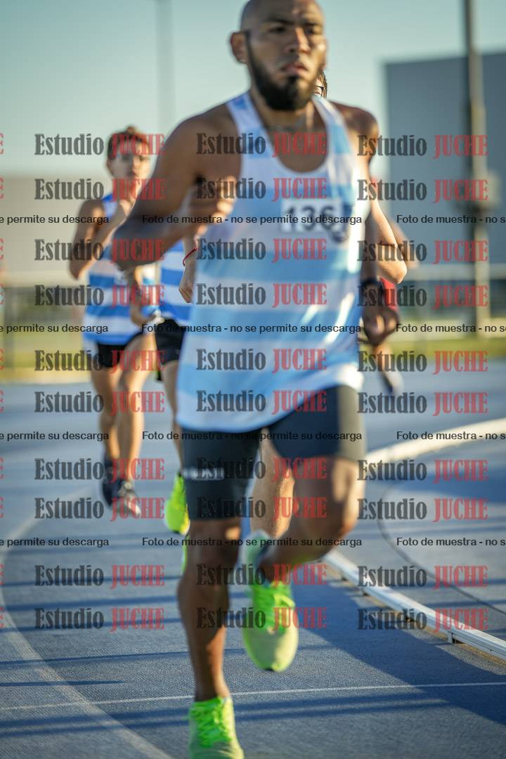 Fotos de los 1500 m llanos de varones