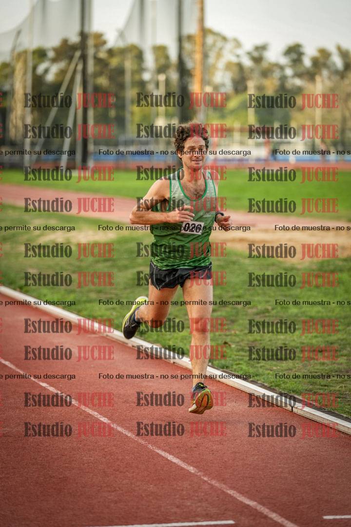 Fotos de los 3000 m llanos de varones