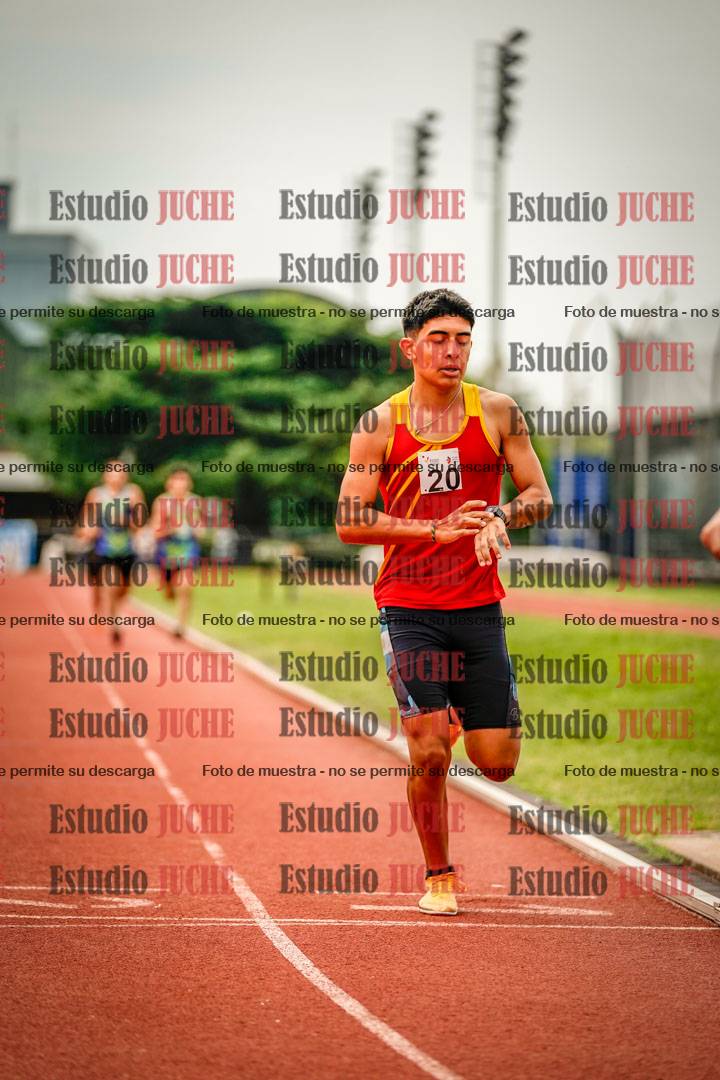 Fotos de los 800 m de varones