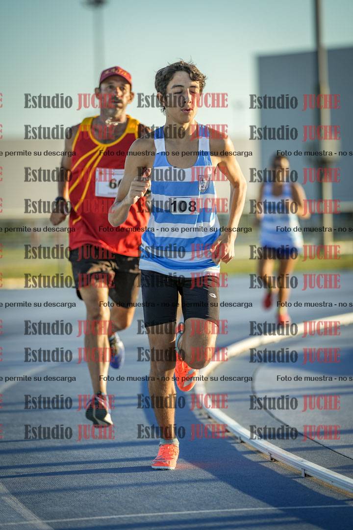 Fotos de los 1500 m llanos de varones