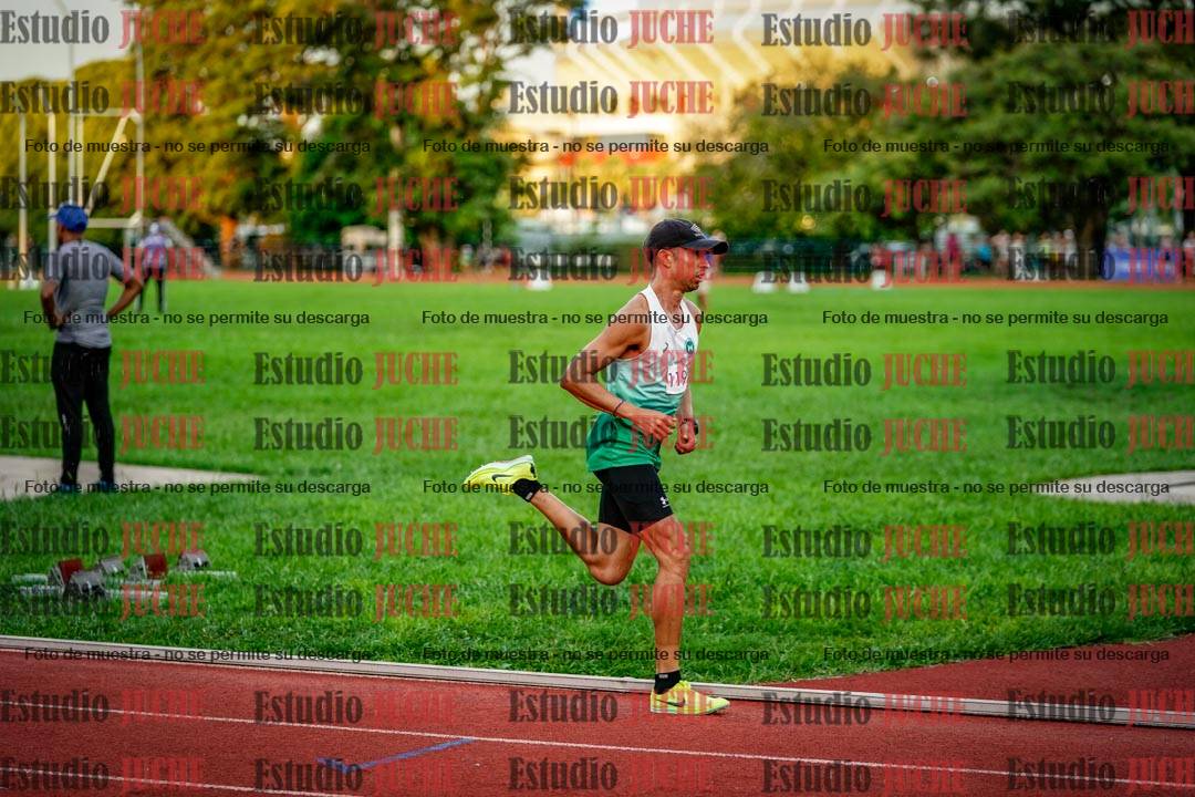 Fotos de los 1500 m llanos de varones