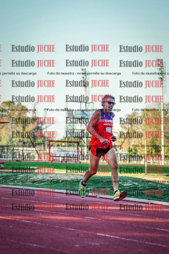 Fotos de los 3000 m llanos de varones
