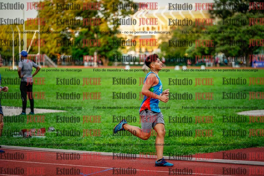 Fotos de los 1500 m llanos de varones