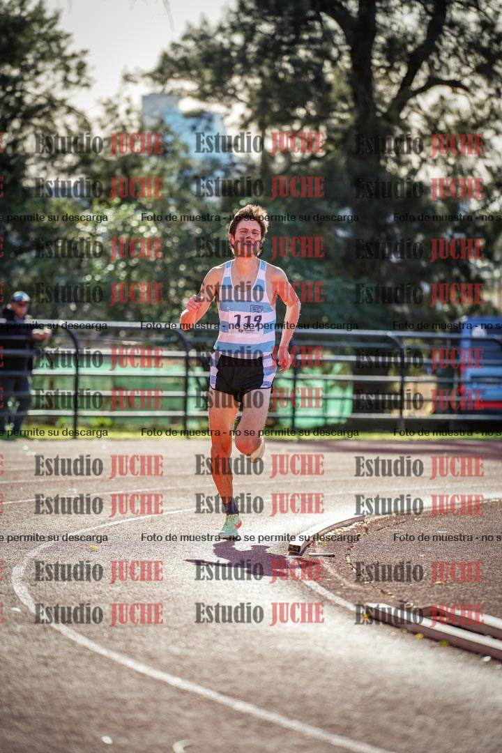 Fotos de los 3000 m llanos de varones