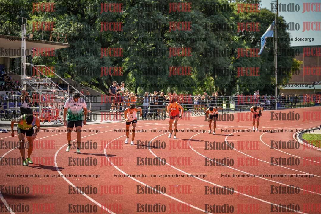 Fotos de los 800 m llanos de varones