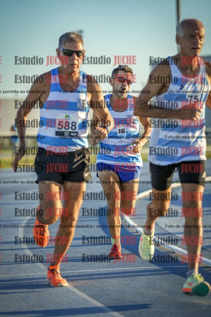 Fotos de los 1500 m llanos de varones