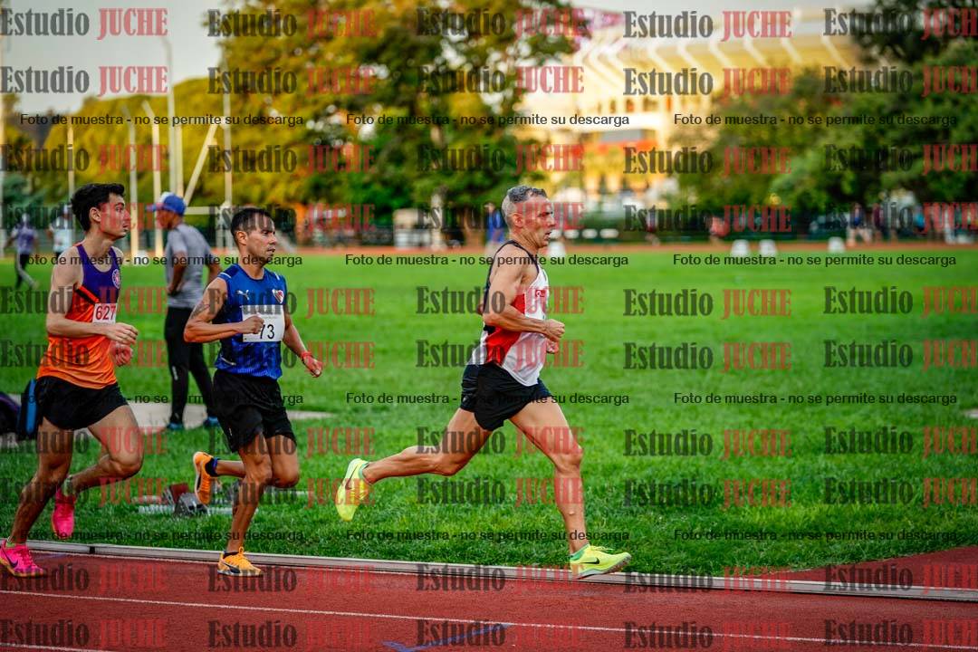 Fotos de los 1500 m llanos de varones