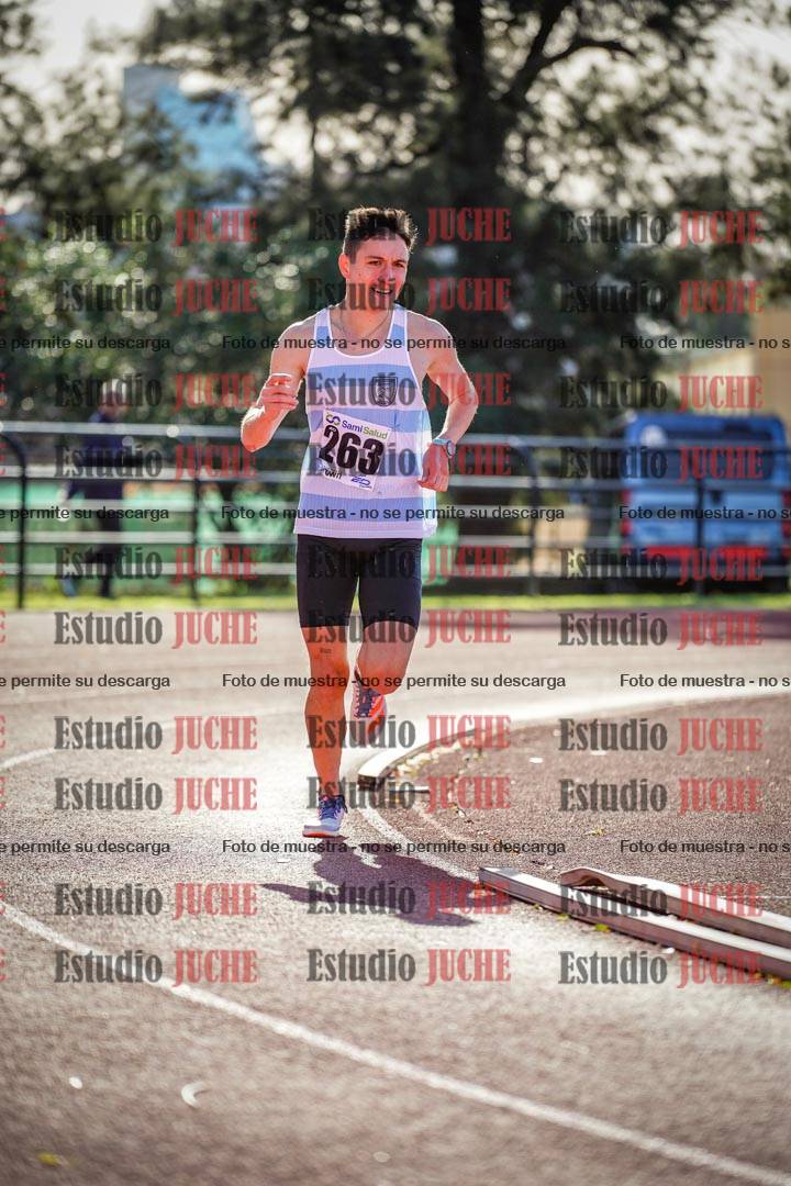 Fotos de los 3000 m llanos de varones