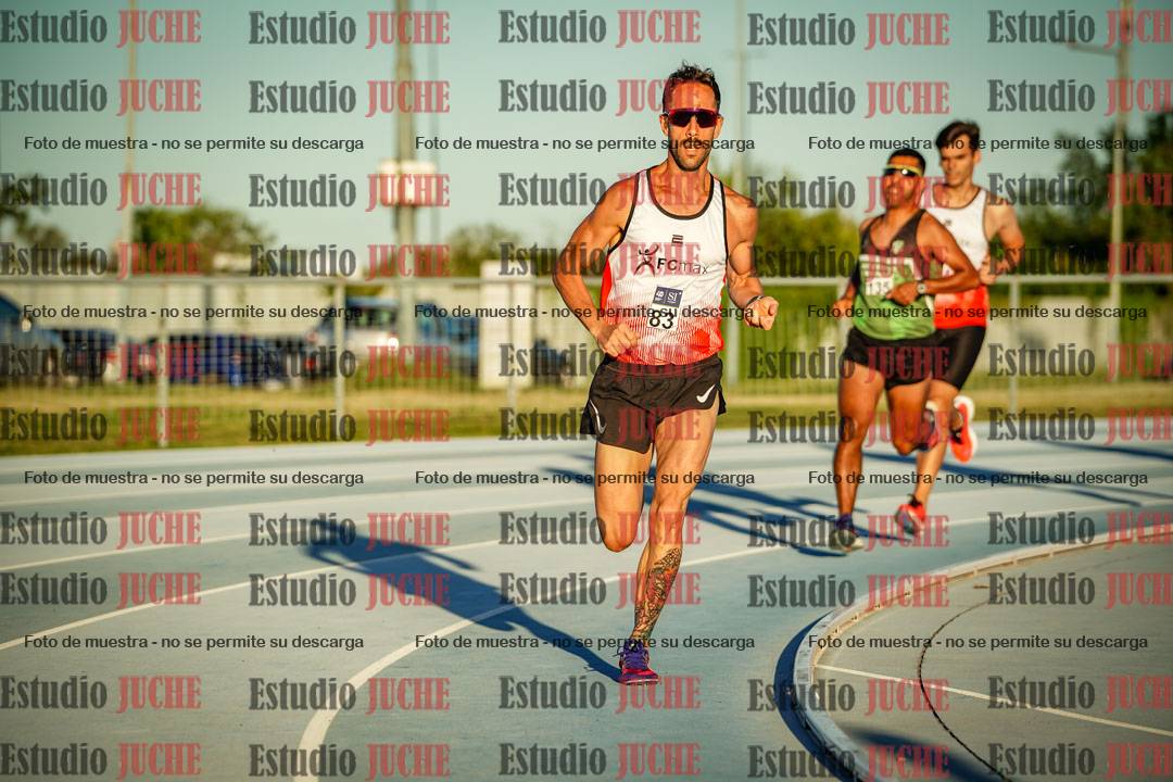 Fotos de los 1500 m llanos de varones