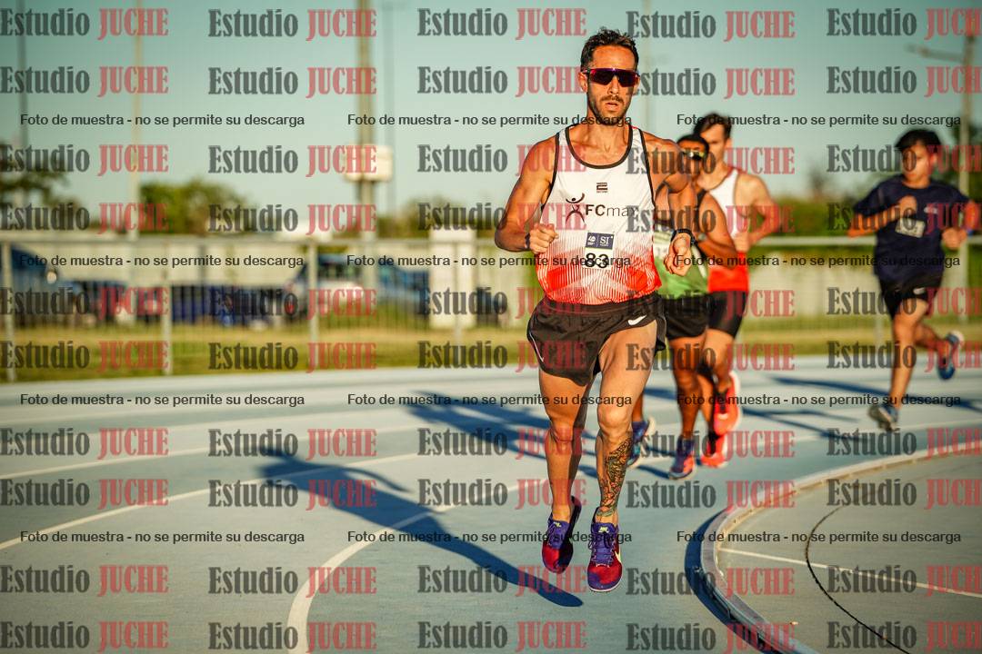 Fotos de los 1500 m llanos de varones