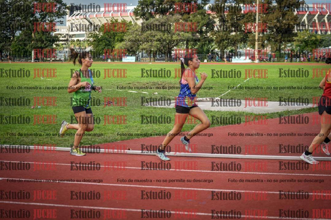 Fotos de los 1500 m llanos de mujeres