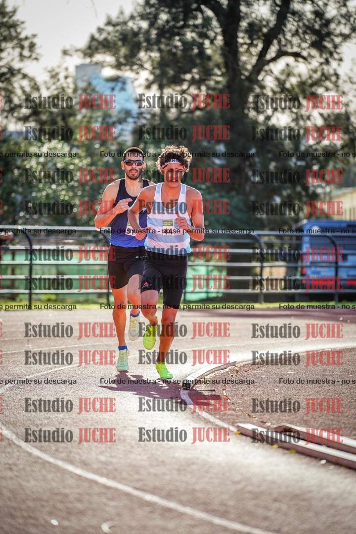Fotos de los 3000 m llanos de varones