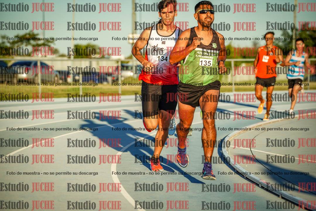 Fotos de los 1500 m llanos de varones