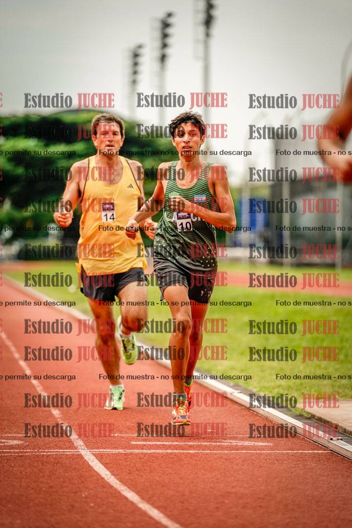 Fotos de los 800 m de varones