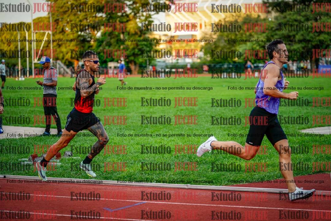 Fotos de los 1500 m llanos de varones
