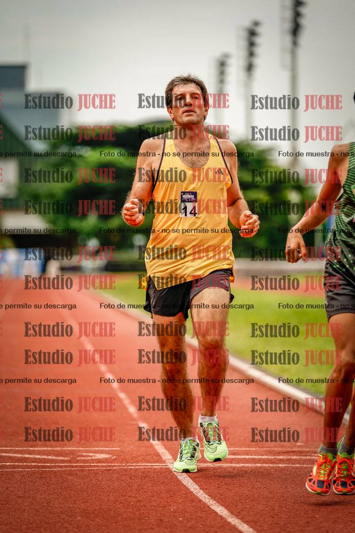 Fotos de los 800 m de varones