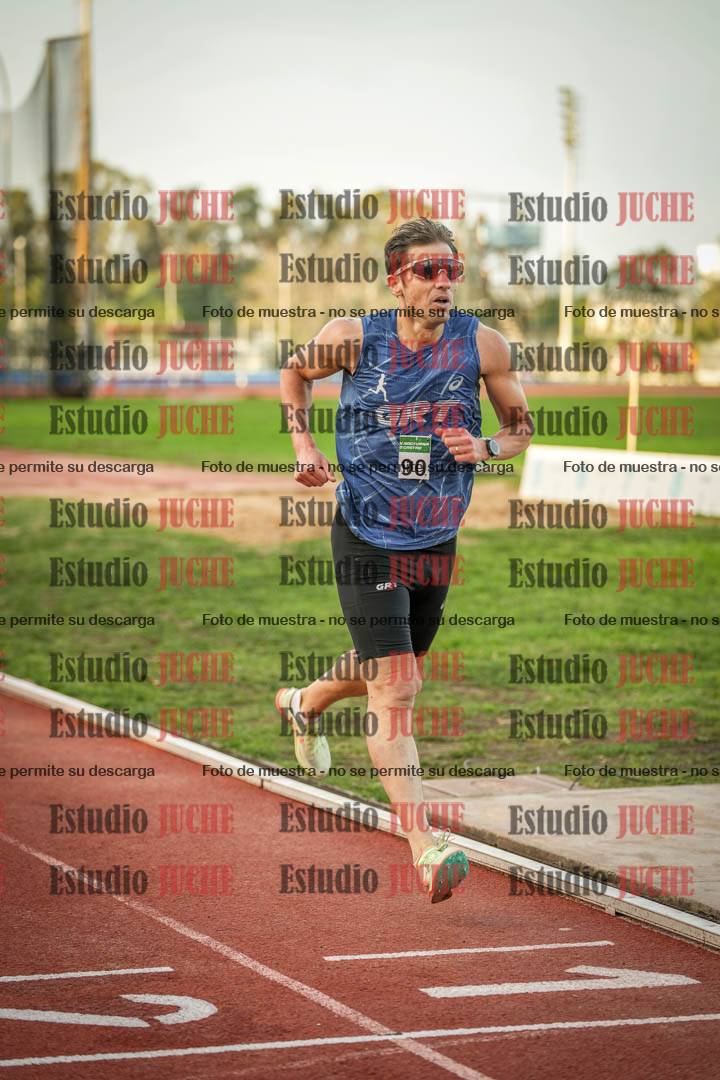 Fotos de los 3000 m llanos de varones